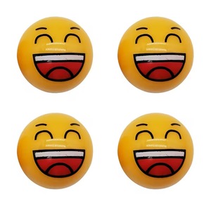 4 pièces Bouchons de valve de pneu de voiture amusants en forme de boule souriante, type boulon, pour la décoration et le style des pneus automobiles - Product Image 4