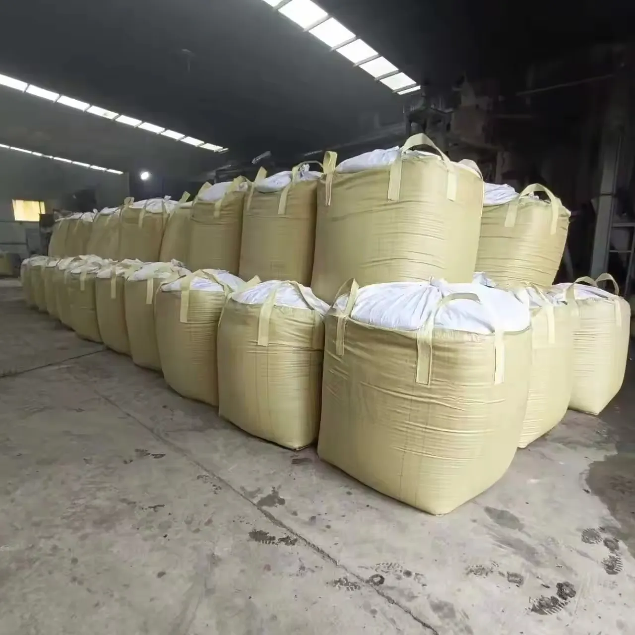 Jumbo bag in plastica traspirante grandi sacchi industriali in fibra per la spedizione di rifiuti 1000kg di peso di carico