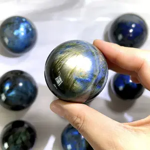 Bola de labradorite polida para artesanato de cristal natural de alta qualidade com tema amor estampado em 1 cores para decoração de casa