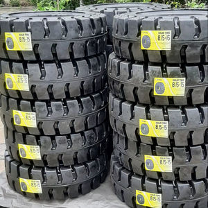 Neumáticos de Camión Sólidos Negros de Caucho Natural KUMA KF503 4.00-8 5.00-8 6.00-9 6.50-10 7.00-12 8.15-15, Nuevo Modelo 2026, Más Vendidos - Product Image 1