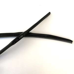 Escobilla Limpiaparabrisas Sin Marco de 700 mm con Interfaz en Forma de U, Duradera y Silenciosa, para Reemplazo de Parabrisas de Automóvil - Product Image 5