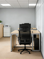 Bureau de conférence en profilé aluminium Ocean Board, style industriel, avec tiroirs de rangement modulables pour poste de travail informatique