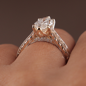 Anillo de Compromiso Atemporal para Mujer en Plata, Oro de 10K, Oro de 14K, Oro de 18K con Diamante Cultivado en Laboratorio de 2.3 Quilates, Joyería Fina para Novia - Product Image 4