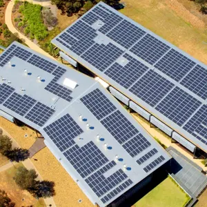 Directo de fábrica 20kw 30kw Panel fotovoltaico dentro y fuera de la red Almacenamiento de energía atado 10kVA Sistema híbrido Hogar Energía solar Fotovoltaica