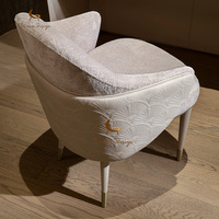 Chaise de salle à manger moderne en cuir et velours, avec structure en acier inoxydable et pieds en bois, vente directe d'usine, chaise d'hôtel