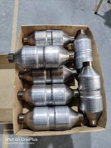 Universal Catalytic Converter Dreiwege katalysator für katalytische Honda - Product Image 2