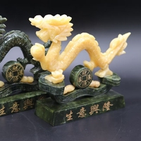 Vente en gros de décoration d'intérieur sculpture de dragon de jade Feng Shui cadeau de nouvel an statue de dragon de jade en pierre naturelle de dragon chinois
