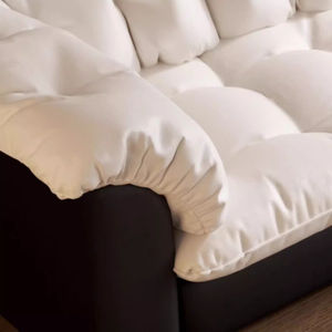 <span class=keywords><strong>Sofa</strong></span> Kulit Dua Warna Terinspirasi Gaya Prancis 2026 Desain Camellia Siluet Awan Krim Taupe Pelapis Kulit Asli Model Lurus - Product Image 6