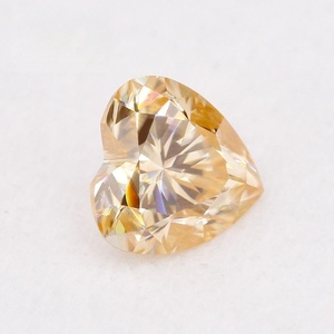 Anillo de Oro con Piedra Suelta de Moissanita Color Champán en Forma de Corazón - Product Image 4