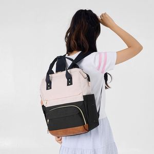 Sac à dos de maternité de bonne qualité, mochila portable grande capacité, sacs à couches pour bébé avec logo personnalisé USB - Product Image 6