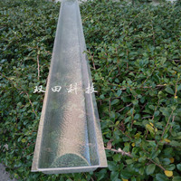 Plaque PC transparente épaisse haute transparence pour thermoformage, bande longue ondulée pour abat-jour, traitement personnalisé par thermoformage et découpe