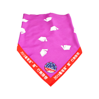 Écharpe en soie personnalisée imprimée à la main pour femme, design unique, foulard triangulaire pour événements et usage quotidien