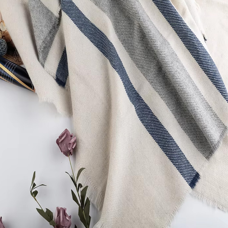 DAHAI 100 Lambswool Fiber Woven Blanket