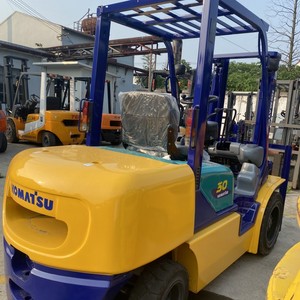 Chariot élévateur diesel d'occasion d'origine japonaise TCM Komatsu 3 tonnes FD20 FD30, longueur de fourche 1000 mm, tout-terrain, en promotion - Product Image 3