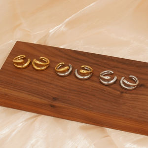 Orecchini Ear <span class=keywords><strong>Cuff</strong></span> a Clip da Donna Clioro Nuovi Arrivi Fashion in Acciaio Inossidabile PVD Oro Impermeabili - Product Image 4