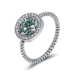 Anello Minimalista Albero della Vita per Donne, Fascia Ispirata alle Piante, Accessorio Gioiello per Outfit Quotidiani e Feste - Product Image 1