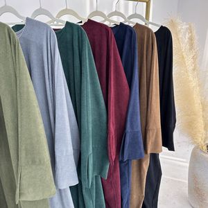 Abito Abaya Ispirato a Dubai per Primavera e Inverno, Moda Modesta in Morbido Cotone Pesante e Velluto a Coste, Eleganza Quotidiana - Product Image 5