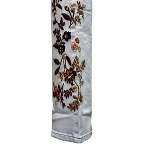 Pantalones Vaqueros de Mezclilla para Mujer OEM, Jeans con Bordado Floral, Pantalones Casuales de Corte Acampanado - Product Image 4