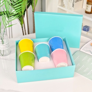 แก้วกาแฟหลากสีมาการอง 5 ชิ้น/ชุด ของขวัญคริสต์มาส โบนไชน่า งานฝีมือทำมือสำหรับใช้ในบ้าน - Product Image 1