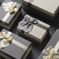 Caja de regalo gris con cinta de satén crema, etiqueta de cuerda con diseño de cuchara para suculentas, set de plantas para jardinería de invernadero, exhibición al por mayor con relieve