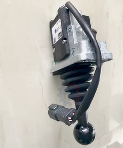 Pièces <span class=keywords><strong>de</strong></span> machines industrielles : Ensemble <span class=keywords><strong>de</strong></span> commande <span class=keywords><strong>de</strong></span> joystick 361-6015 3616015 CA3616015 pour chargeuses sur pneus 950H 962H 966M 980H 980M - Product Image 5