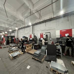 تصنيع الصفائح المعدنية الآلية ، حراس مخصصة من تصنيع المعدات الأصلية ، ختم الصفائح المعدنية ، قطع القطع بالليزر المنحنية - Product Image 6