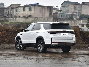 Changan CS95 2024, SUV 5 portes <span class=keywords><strong>7</strong></span> <span class=keywords><strong>places</strong></span> avec transmission FWD/AWD, <span class=keywords><strong>voitures</strong></span> à essence <span class=keywords><strong>les</strong></span> plus vendues en Chine, disponibles comme <span class=keywords><strong>voitures</strong></span> d'occasion - Product Image 5