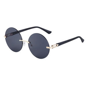 Gafas de sol personalizadas de estilo retro europeo americano con imitación de madera para mujer, protección UV400, montura redonda grande, Instagram - Product Image 3