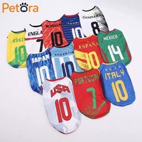 Gilet de football respirant en polyester Petora, imprimé équipe nationale, pour chien, idéal pour l'été, les fêtes de football, Noël et Halloween – Meilleure vente