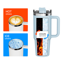 Tasse de voiture en acier inoxydable de grande capacité de 40 oz Tasse de voyage chaude et froide Poignée de paille étanche pour supports de voiture Offre une isolation thermique