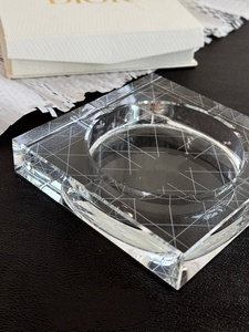 Cenicero de Cristal Cuadrado Clásico Transparente al por Mayor de Fábrica - Cenicero de Interior para Fumadores, Bandeja Decorativa para Cenizas - Product Image 2