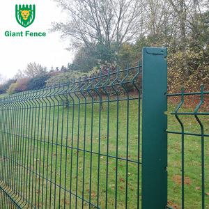 รั้วลวดโค้งยูโร3D รั้วกั้นความเป็นส่วนตัวสูงกันหนูเป็นมิตรกับสิ่งแวดล้อมตาข่ายเคลือบพีวีซีรั้วฮาร์ดแวร์รั้ว - Product Image 1