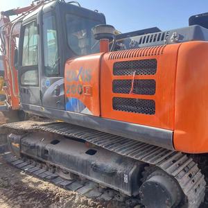 Excavatrice sur chenilles Hitachi ZX200 d'occasion, 20 tonnes, d'origine japonaise, en excellent état de fonctionnement - Product Image 1