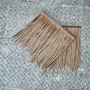 Commercio all'ingrosso della fabbrica Anti-degumazione artificiale paglia sintetica tegole di cocco foglie di palma per i tipi di tetto semplice - Product Image 3