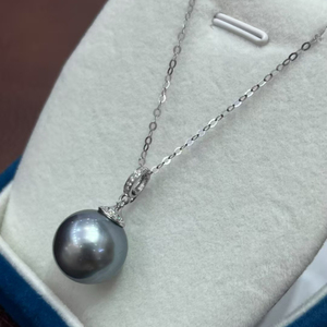 Pendentif en perle naturelle de Tahiti avec chaîne en or 18 carats et fermoir diamant, perles d'eau de mer, bijoux haut de gamme, cadeaux pour femmes, vente en gros - Product Image 4