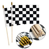 Vente en gros Drapeaux de course ondulés à la main personnalisés à carreaux Mini drapeaux de course en noir et blanc
