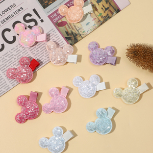 Accessoires de cheveux en Polyester doux pour enfants nouveau bébé pince à cheveux à paillettes chapeaux dessin animé inspiré postiches - Product Image 1