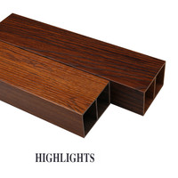 Diseño moderno Muestra gratis WPC Panel de pared Listón de madera WPC Tubo cuadrado de madera Impermeable Ignífugo Interior Vigas decorativas para techo