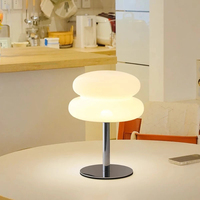 Lampe de table LED en forme de champignon avec prise USB pour chambre à coucher, salon et salle à manger, éclairage d'ambiance