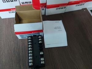 NEW-BRAND-HONEYWELL DC1010 DC1020CL DC1030 DC1040 DIGITAL <b>TEMPERATURE</b> <b>CONTROLLERS</b> - Product Image 2