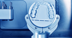 Miglior prezzo 5 assi <span class=keywords><strong>Zirconia</strong></span> digitalizzazione macchina fresatrice dentale per laboratorio odontoiatrico - Product Image 4