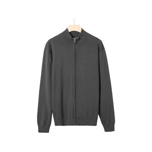 Fabrication de tricots Logo personnalisé Cardigan à manches longues avec fermeture éclair pour hommes, veste en tricot à poitrine ouverte 100% pull d'hiver en coton - Product Image 2