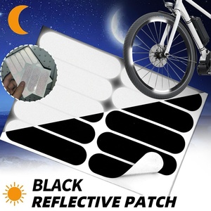 <span class=keywords><strong>Bande</strong></span> réfléchissante noire durable anti-décoloration, autocollants d'avertissement de sécurité nocturne universels pour vélo, scooter, <span class=keywords><strong>casque</strong></span> de <span class=keywords><strong>moto</strong></span> - Product Image 3