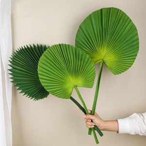 Künstliche große Blatt PU grüne Palme Pflanzen Blätter für Hochzeit Hintergrund Landschaft Dekoration - Product Image 1