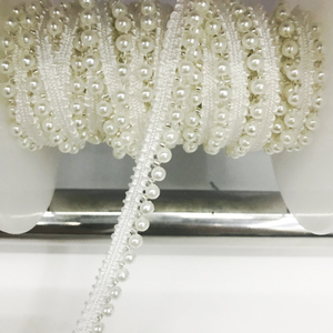 All'ingrosso materiale per perline trivelle a caldo con nastro catena fai da te accessori per vestiti gioielli fatti a mano in <span class=keywords><strong>pizzo</strong></span> di perle in rilievo di Texxtile cucito - Product Image 1