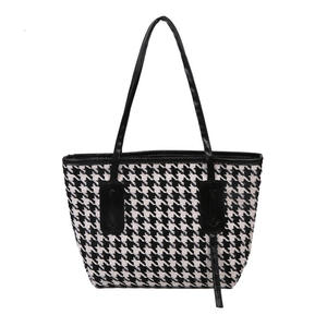 Version coréenne féminine de la <span class=keywords><strong>marée</strong></span> pied-de-poule vérifier sac à bandoulière décontracté mode grand sac <span class=keywords><strong>2022</strong></span> automne et hiver nouveau grand - Product Image 2