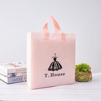 Sac fourre-tout en plastique écologique réutilisable personnalisé support poignée sac PE-BD PEHD transporteur vêtements sac à provisions avec logo pour magasin