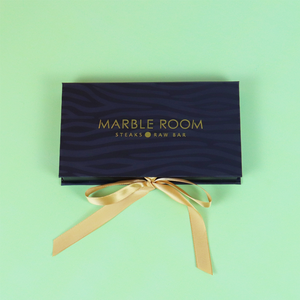 Caja Magnética Rígida de Cartón Personalizada para Tarjetas de Crédito, con Recubrimiento UV, Grabado en Relieve, Impresión de Logotipo Reciclable, para Empaque de Relojes y Joyería - Product Image 3