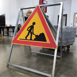 Señal <span class=keywords><strong>de</strong></span> tráfico personalizada seguridad hombre en el trabajo tráfico reflectante triángulo señal <span class=keywords><strong>de</strong></span> advertencia <span class=keywords><strong>señales</strong></span> <span class=keywords><strong>de</strong></span> construcción con soporte - Product Image 3