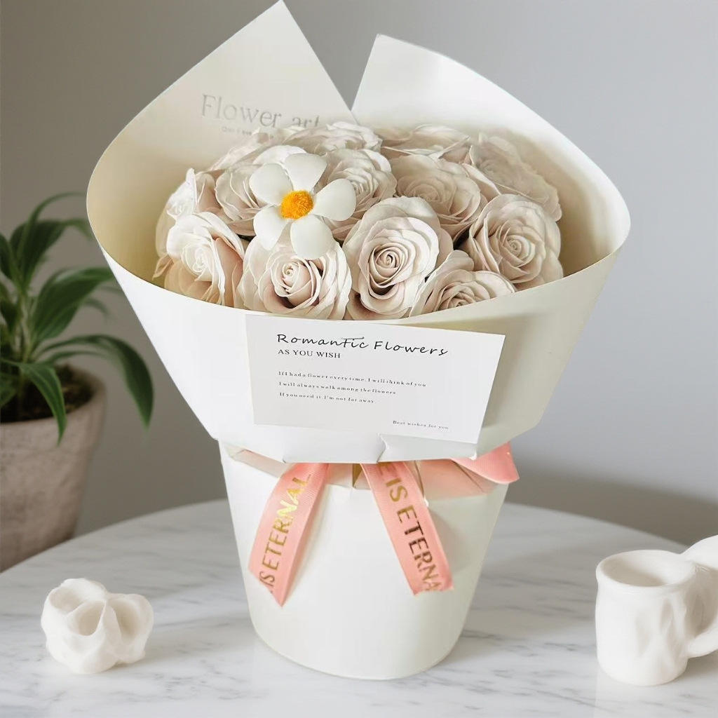 Bouquet of 19 awakening roses